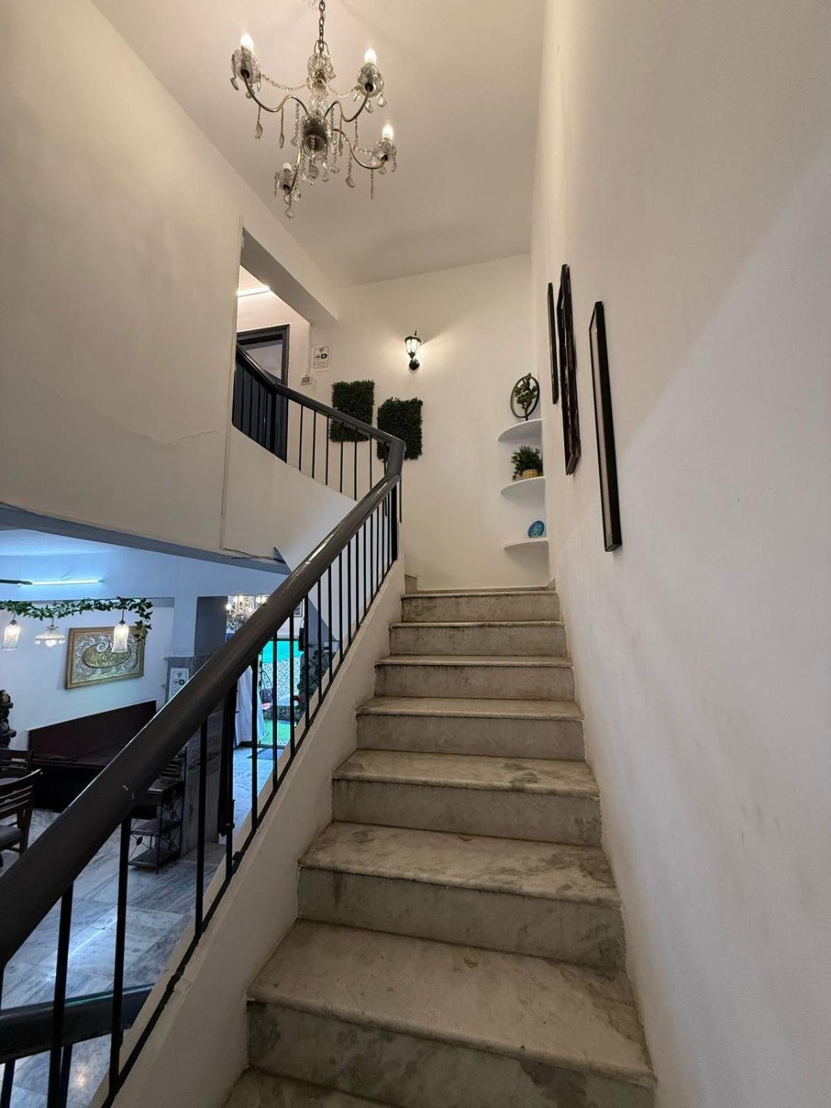 Вилла Blue Heaven- Lonavala 2 Bhk With Private Pool! Экстерьер фото